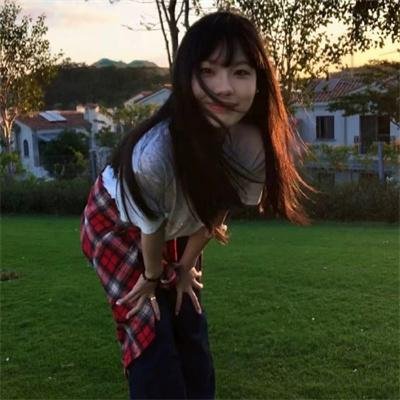 海棠经雨胭脂透