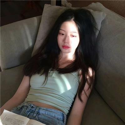 赤裸朱丽叶